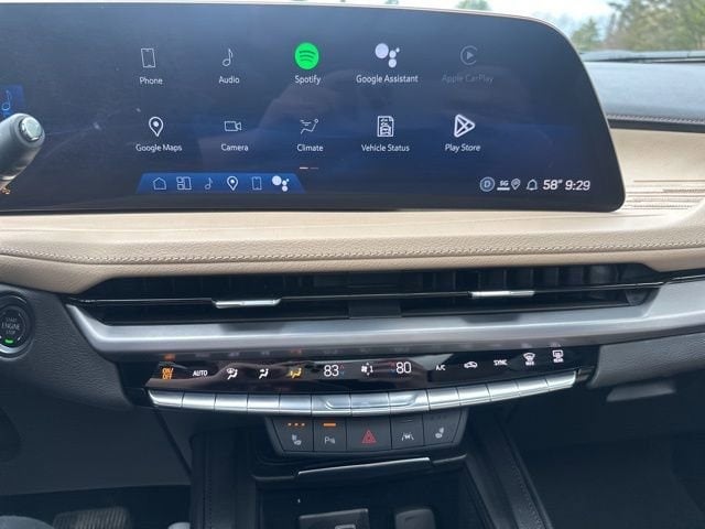 2025 Cadillac XT4 Premium Luxury