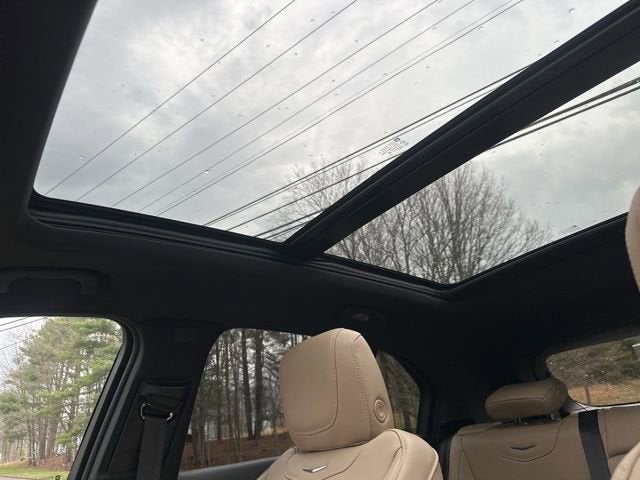 2025 Cadillac XT4 Premium Luxury