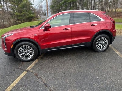 2025 Cadillac XT4 Premium Luxury