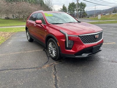 2025 Cadillac XT4 Premium Luxury