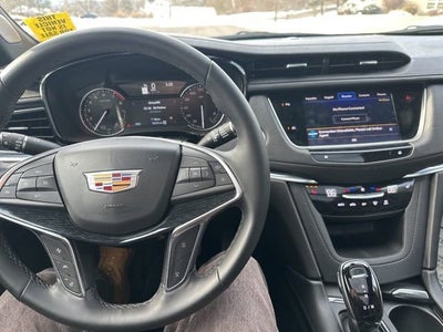 2025 Cadillac XT5 Premium Luxury