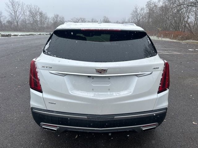 2022 Cadillac XT5 Premium Luxury