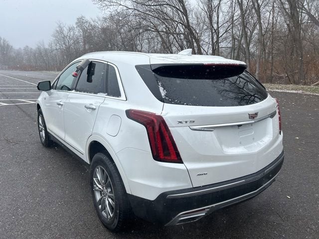 2022 Cadillac XT5 Premium Luxury