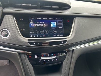 2022 Cadillac XT5 Premium Luxury