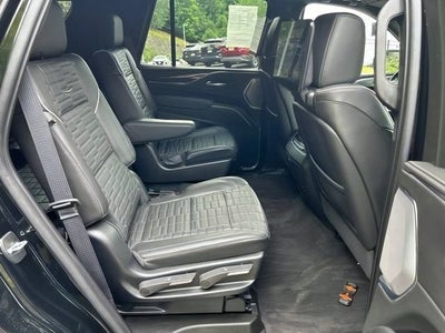 2023 Cadillac Escalade Sport Platinum