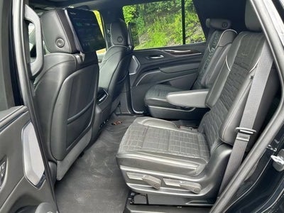 2023 Cadillac Escalade Sport Platinum