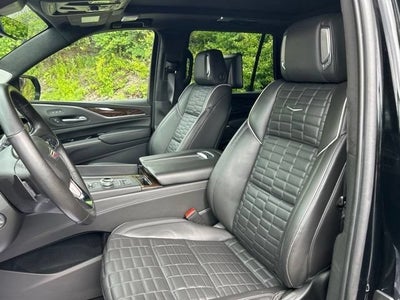 2023 Cadillac Escalade Sport Platinum