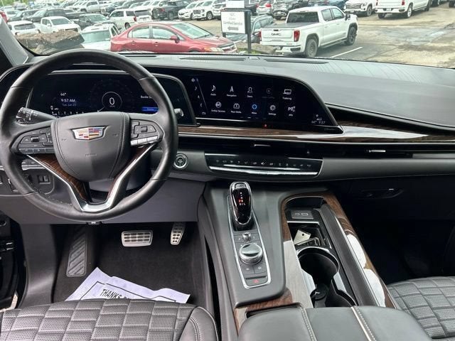 2023 Cadillac Escalade Sport Platinum