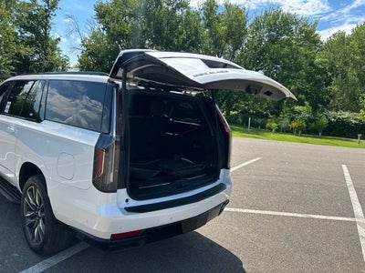 2024 Cadillac Escalade ESV Sport Platinum