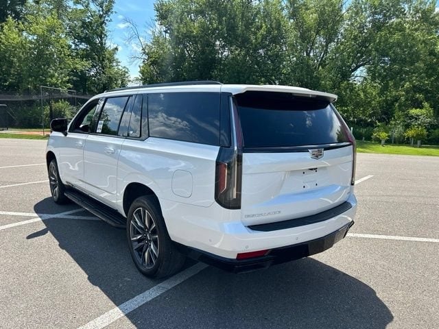 2024 Cadillac Escalade ESV Sport Platinum