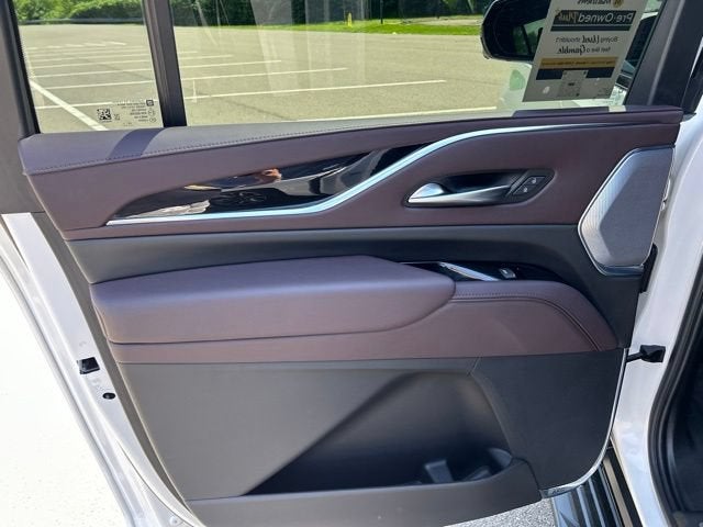 2024 Cadillac Escalade ESV Sport Platinum