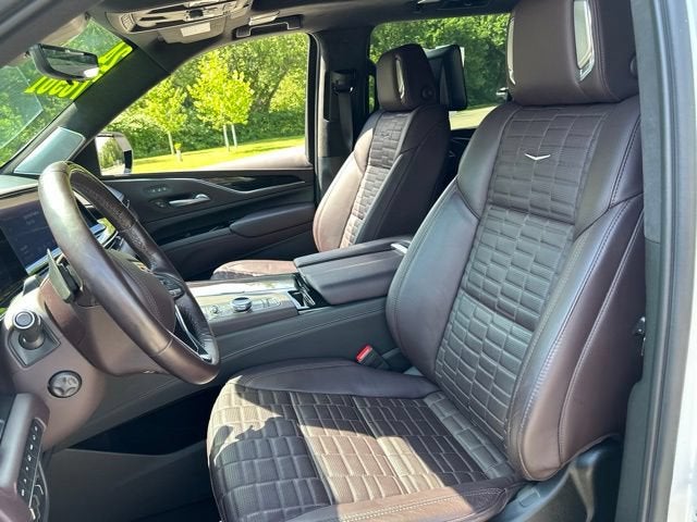 2024 Cadillac Escalade ESV Sport Platinum