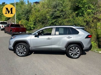 2023 Toyota RAV4 XLE Premium