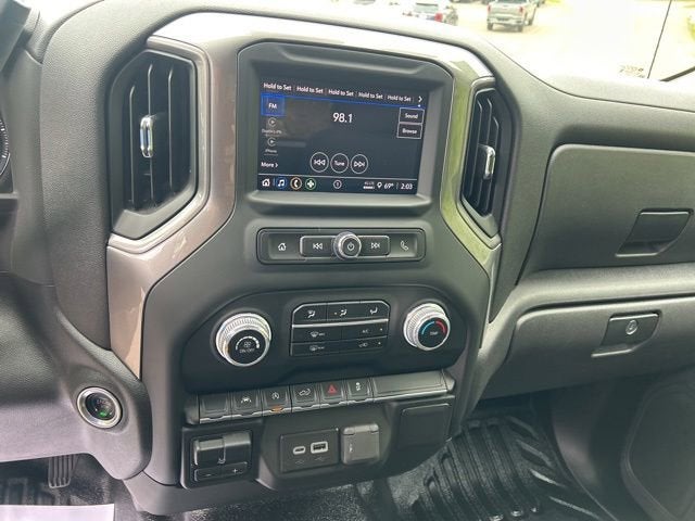 2024 GMC Sierra 1500 Pro