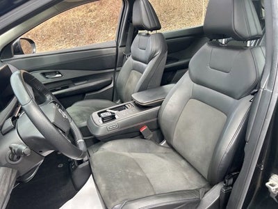 2023 Nissan Ariya Premiere