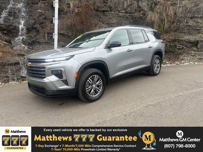 2025 Chevrolet Traverse LT