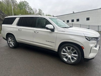 2022 Chevrolet Suburban High Country