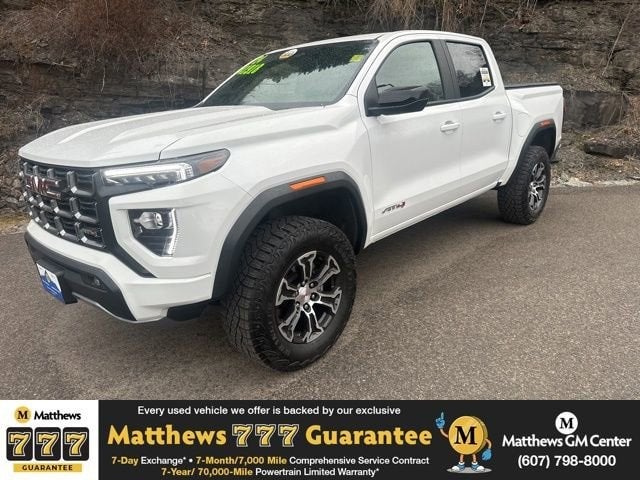 2024 GMC Canyon AT4
