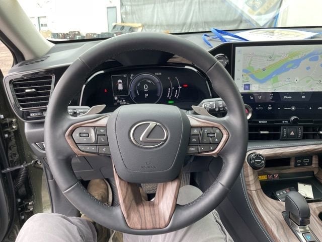 2025 Lexus NX NX 350h Premium