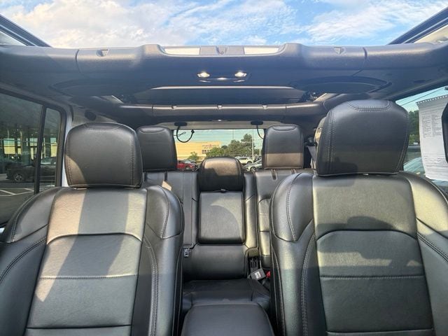 2023 Jeep Wrangler 4-DOOR SAHARA 4X4
