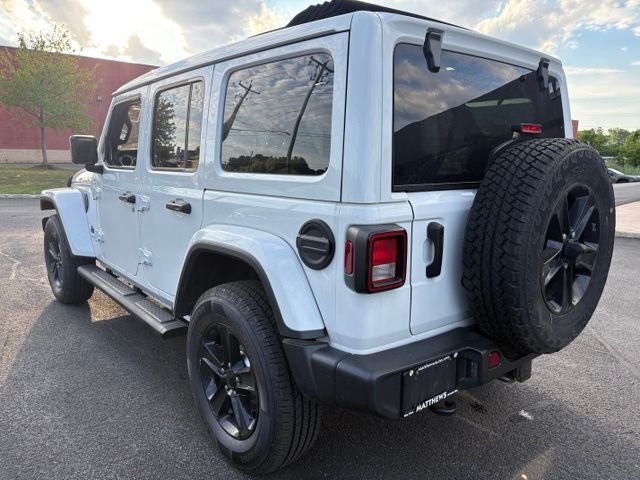 2023 Jeep Wrangler 4-DOOR SAHARA 4X4
