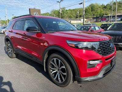 2023 Ford Explorer ST-Line