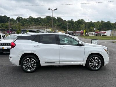 2023 GMC Terrain Denali