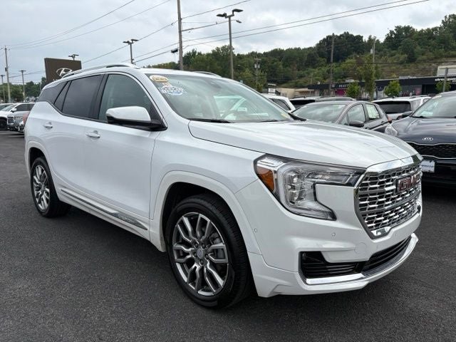 2023 GMC Terrain Denali