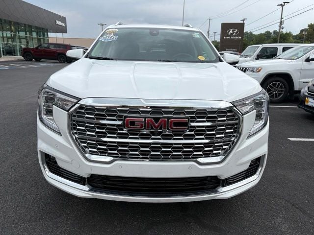 2023 GMC Terrain Denali