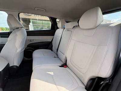 2025 Hyundai Tucson SE