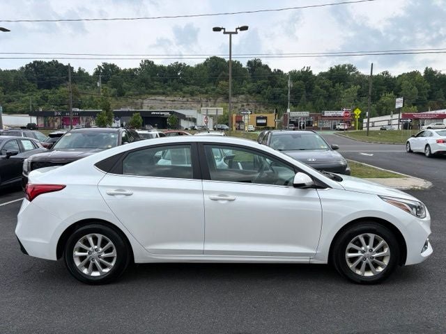 2022 Hyundai Accent SEL