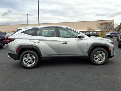 2025 Hyundai Tucson SE