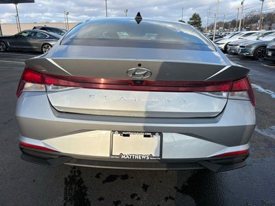 2023 Hyundai Elantra SEL