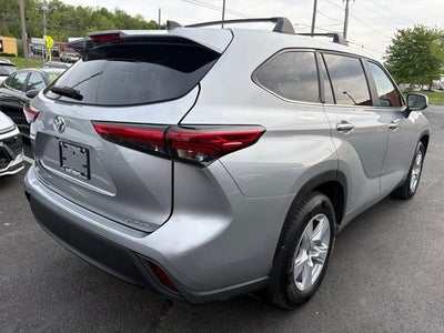 2023 Toyota Highlander LE