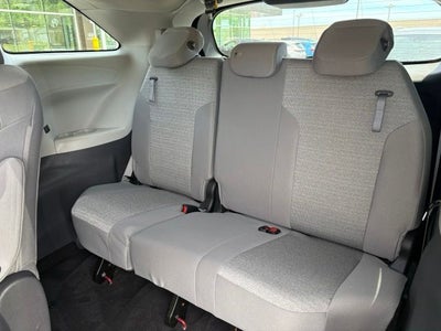 2021 Toyota Sienna LE 8 Passenger