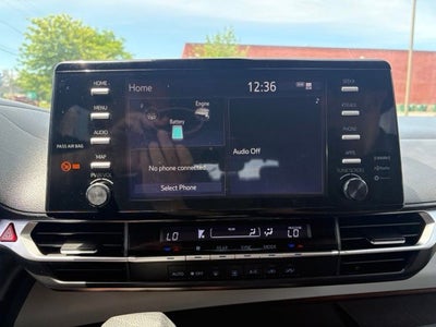 2021 Toyota Sienna LE 8 Passenger
