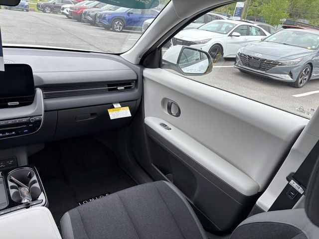 2025 Hyundai IONIQ 5 SE