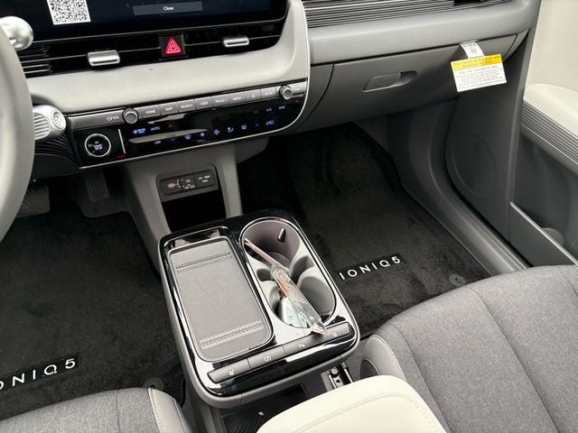 2025 Hyundai IONIQ 5 SE