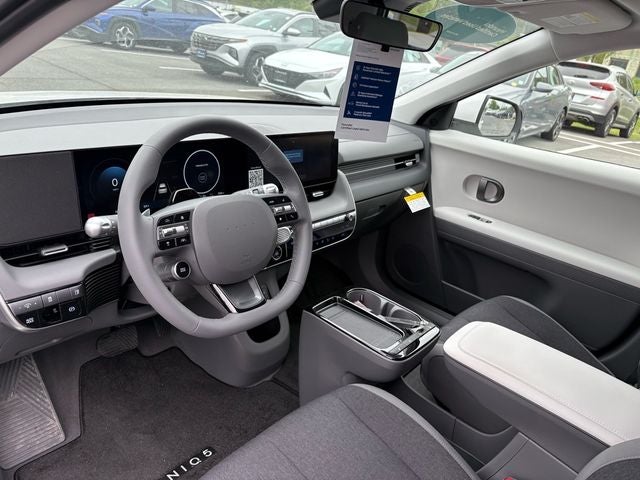2025 Hyundai IONIQ 5 SE