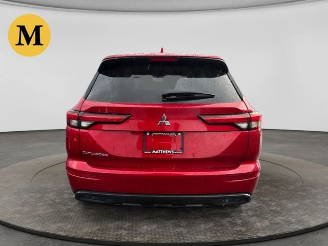 2023 Mitsubishi Outlander ES
