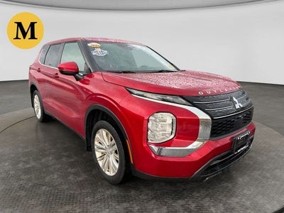 2023 Mitsubishi Outlander ES