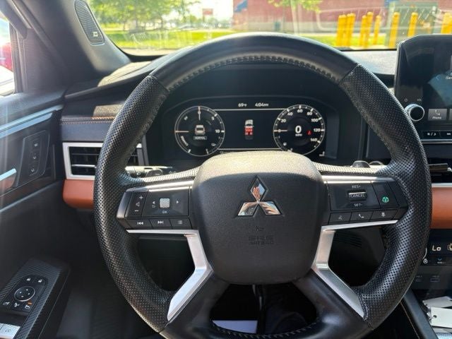 2023 Mitsubishi Outlander Plug-In Hybrid SEL