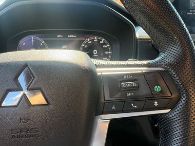 2023 Mitsubishi Outlander Plug-In Hybrid SEL