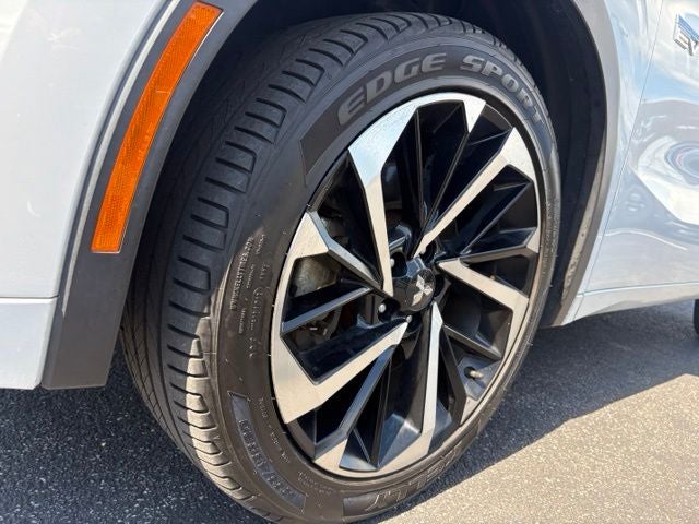2023 Mitsubishi Outlander Plug-In Hybrid SEL