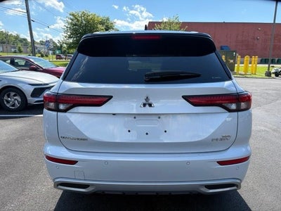 2023 Mitsubishi Outlander Plug-In Hybrid SEL