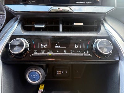 2021 Toyota Venza LE