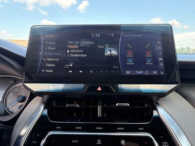 2021 Toyota Venza XLE