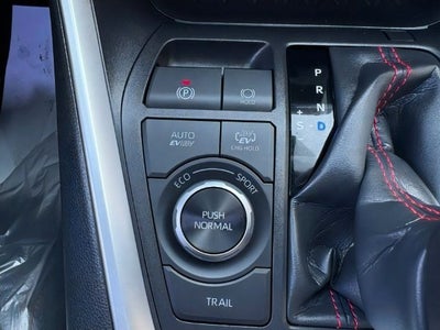 2024 Toyota RAV4 Prime SE