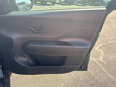 2025 Hyundai Kona SE