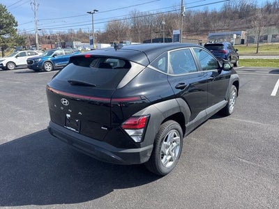 2025 Hyundai Kona SE